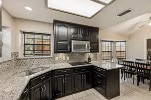 2506 Springdale Dr, Carrollton, TX 75006 - Photo 7