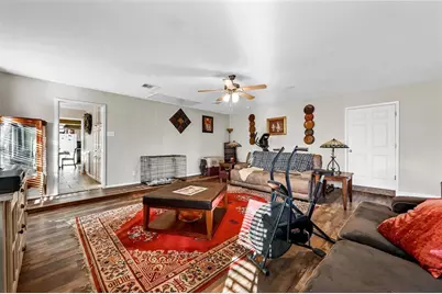 111 Longhorn Drive, Gainesville, TX 76240 - Photo 15