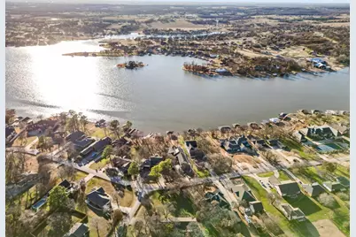 111 Longhorn Drive, Gainesville, TX 76240 - Photo 1