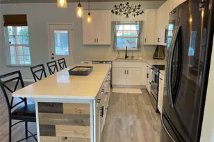 2813 Catfish Ct, Granbury, TX 76048 - Photo 11