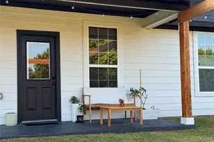 2813 Catfish Ct, Granbury, TX 76048 - Photo 9