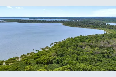 9225 Rolling Meadow Way, Denton, TX 76207 - Photo 11