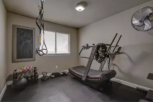 1413 Wagonwheel Ct, Irving, TX 75061 - Photo 37