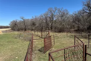 986 Co Rd 1785, Sunset, TX 76270 - Photo 21