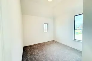352 Alina Dr, Burleson, TX 76028 - Photo 21