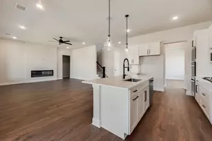 8932 Hyacinth Ln, Frisco, TX 75036 - Photo 5