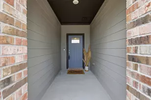 644 Griffith Pk Trl, Alvarado, TX 76009 - Photo 3