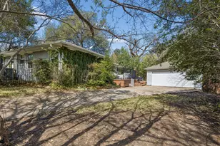 5130 Rexton Ln, Dallas, TX 75214 - Photo 27