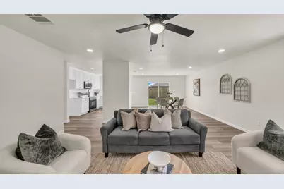 413 Fawn Hill Drive, Fort Worth, TX 76134 - Photo 11