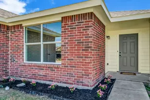 413 Fawn Hill Dr, Fort Worth, TX 76134 - Photo 5