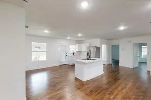 1425 W Walnut St, Garland, TX 75042 - Photo 5