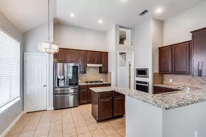 3117 Irvine Drive, Carrollton, TX 75007 - Photo 7