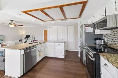 2612 Harbinger Lane, Dallas, TX 75287 - Photo 13