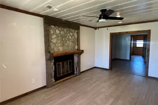 429 E Hanna St, Denison, TX 75021 - Photo 5