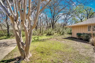 1105 Greenbriar Ln, Arlington, TX 76013 - Photo 33