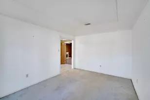 1105 Greenbriar Ln, Arlington, TX 76013 - Photo 7