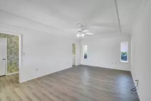 1105 Greenbriar Ln, Arlington, TX 76013 - Photo 19