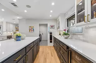 7616 Tory Sound Dr, Dallas, TX 75231 - Photo 7