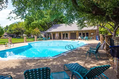 9547 Highland View Drive, Dallas, TX 75238 - Photo 15