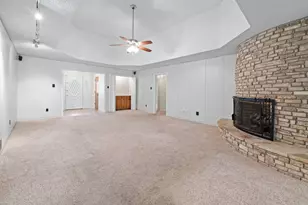 5407 Overridge Dr, Arlington, TX 76017 - Photo 9