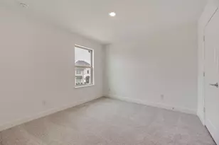 128 N Sky Dr, Celina, TX 75009 - Photo 23