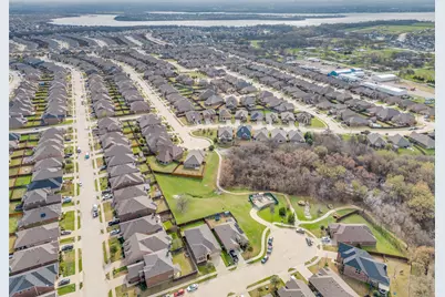 1913 Lake Wood Trail, Little Elm, TX 75068 - Photo 19