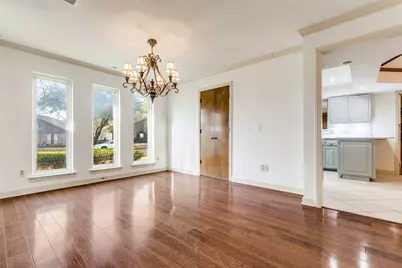 10009 Chimney Hill Lane, Dallas, TX 75243 - Photo 3