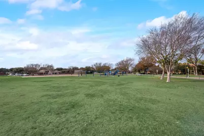 10009 Chimney Hill Lane, Dallas, TX 75243 - Photo 27