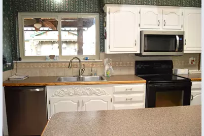 1012 Meridith Drive, Terrell, TX 75160 - Photo 11