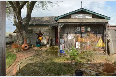 1012 Meridith Drive, Terrell, TX 75160 - Photo 9