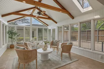 6338 Town Hill Lane, Dallas, TX 75214 - Photo 15