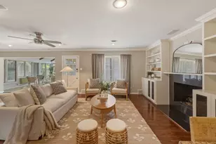 6338 Town Hill Ln, Dallas, TX 75214 - Photo 11