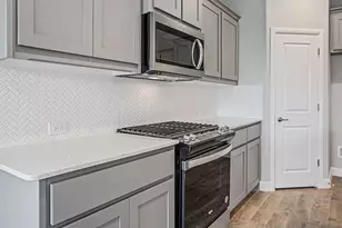 133 Hugo Ct, Rhome, TX 76078 - Photo 7