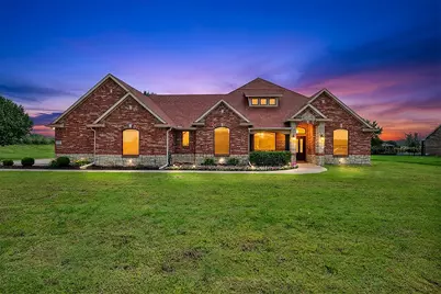 101 Island Way, Princeton, TX 75407 - Photo 35