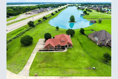 101 Island Way, Princeton, TX 75407 - Photo 23