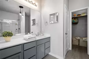 1110 Greywood Dr, Van Alstyne, TX 75495 - Photo 17