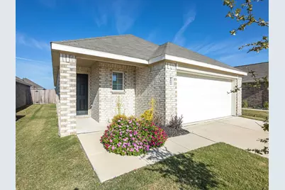 1604 Luke Street, Ennis, TX 75119 - Photo 1