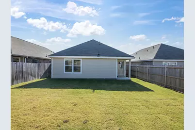 1604 Luke Street, Ennis, TX 75119 - Photo 19