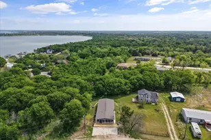 136 SE County Rd 3048, Corsicana, TX 75109 - Photo 33