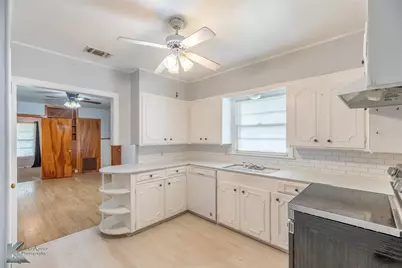 1402 Herring, Merkel, TX 79536 - Photo 7