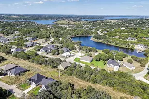 5807 Black Pine Cir, Granbury, TX 76048 - Photo 37