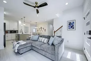 5807 Black Pine Cir, Granbury, TX 76048 - Photo 7