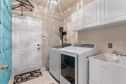 216 Orchard Park Court, McKinney, TX 75071 - Photo 9