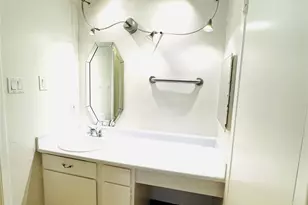 7152 Fair Oaks Ave, Dallas, TX 75231 - Photo 5