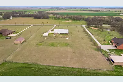 1066 West Road, Waxahachie, TX 75165 - Photo 35