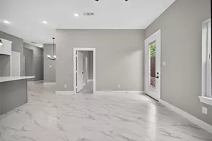 2366 Usman Dr, Irving, TX 75062 - Photo 7