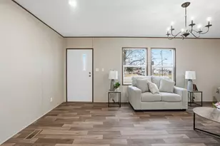 4600 Thompson Ave, Grandview, TX 76050 - Photo 9