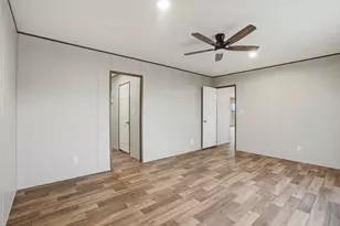 4600 Thompson Ave, Grandview, TX 76050 - Photo 17