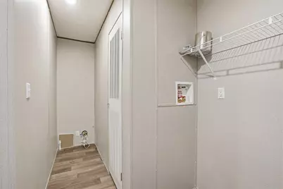 4600 Thompson Avenue, Grandview, TX 76050 - Photo 9