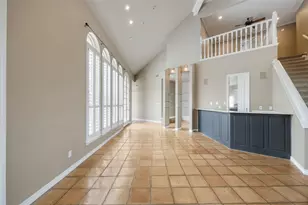 1201 Findlay Dr, Arlington, TX 76012 - Photo 9